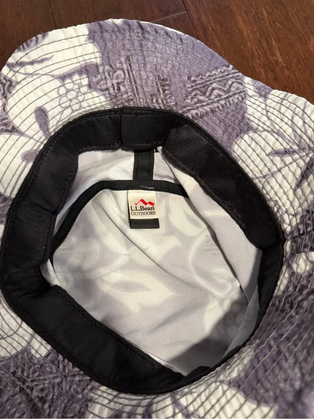 L.L. Bean Gray and White Floral Bucket Hat